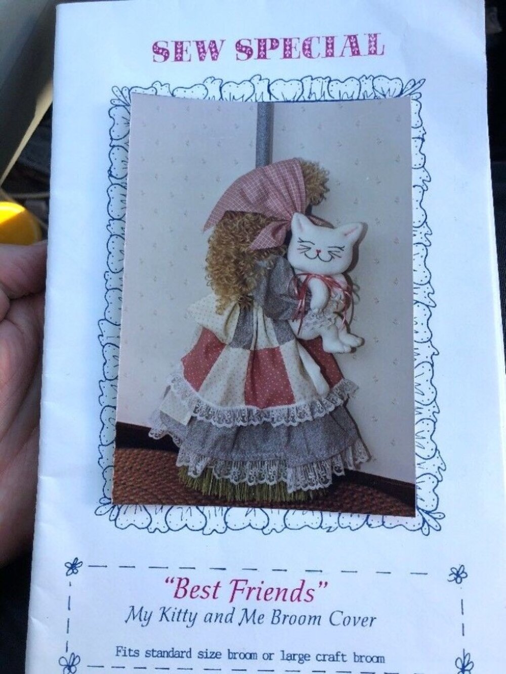 Goose Girl Towel Holder Kitty Cat Broom Best Friends Cover Sew Special Pattern - Picture 7 of 11